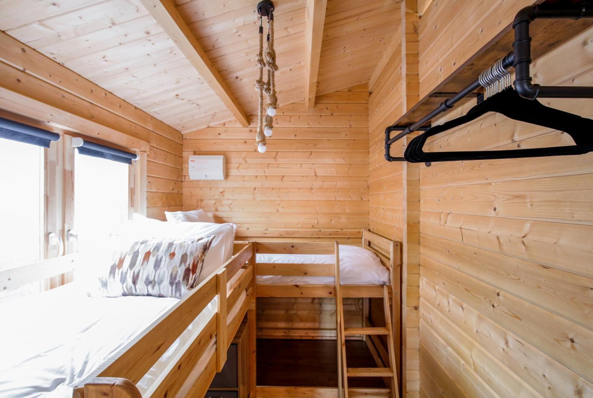 The Baltic Cabin - Cains Brewery Village 리버풀 외부 사진